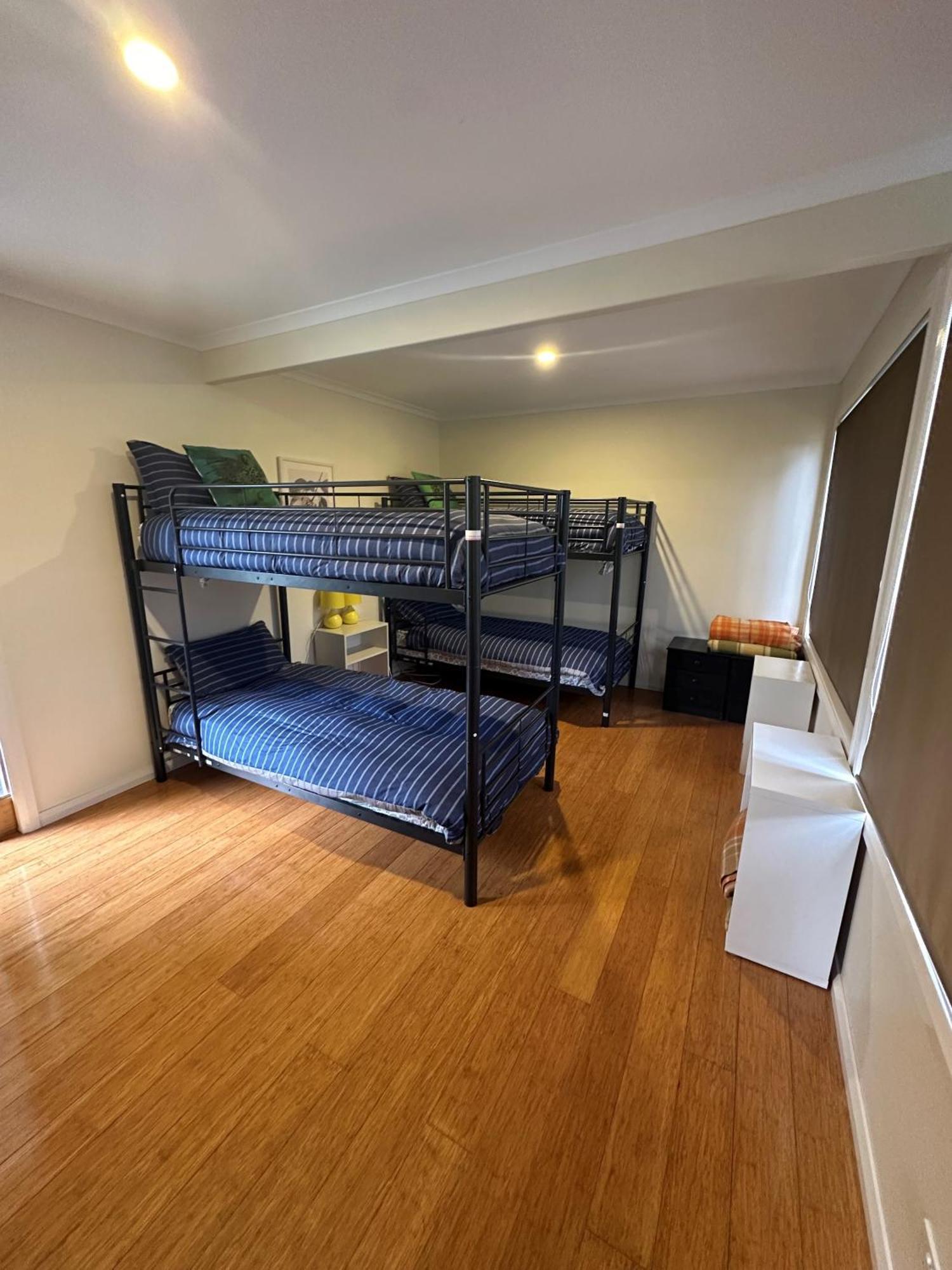 The Silver Bream Motel & Self Contained Units มัลลาคูตา ภายนอก รูปภาพ