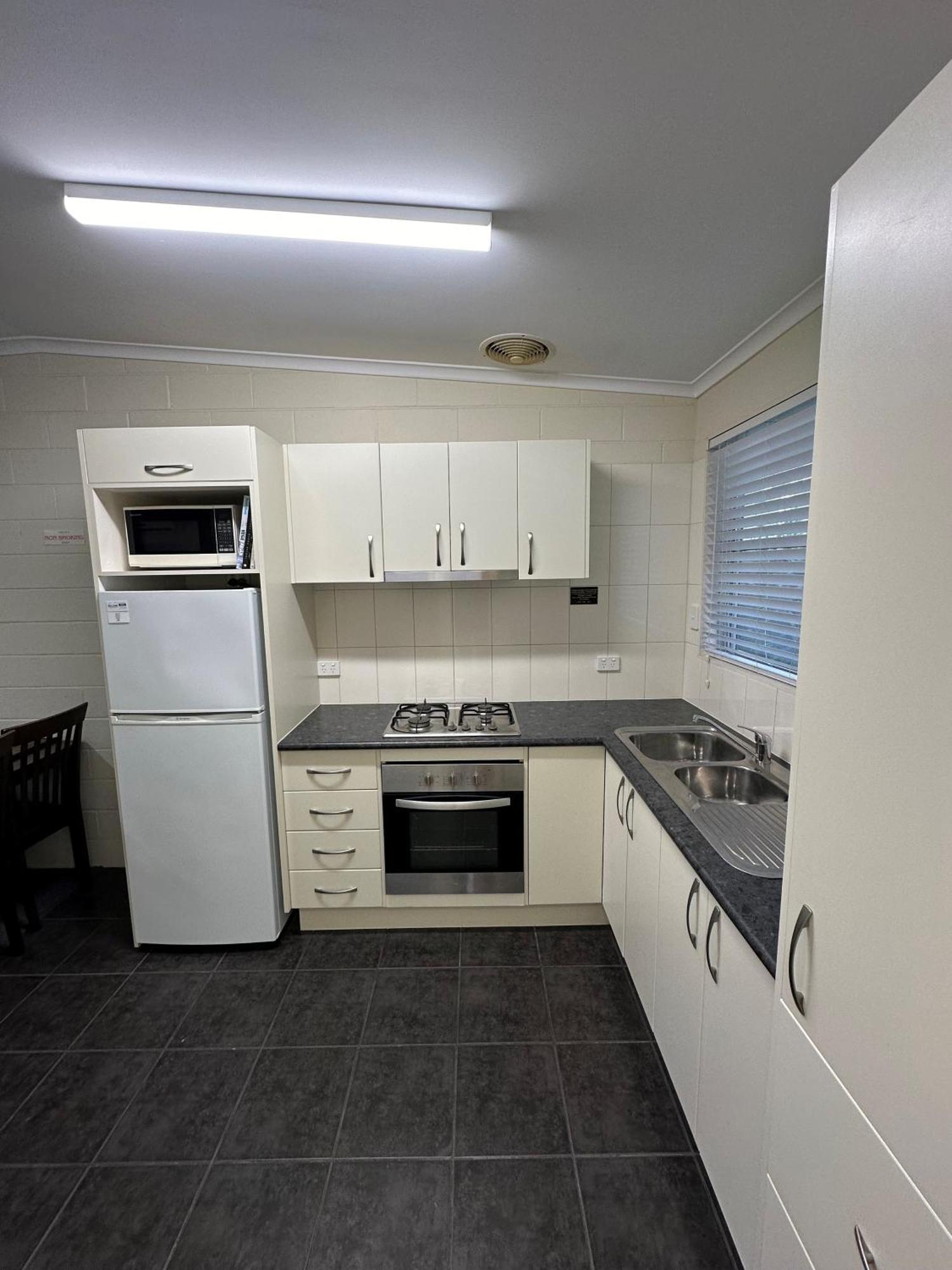 The Silver Bream Motel & Self Contained Units มัลลาคูตา ภายนอก รูปภาพ