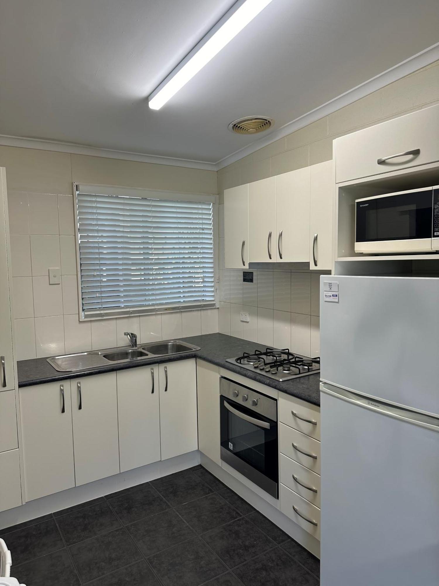 The Silver Bream Motel & Self Contained Units มัลลาคูตา ภายนอก รูปภาพ
